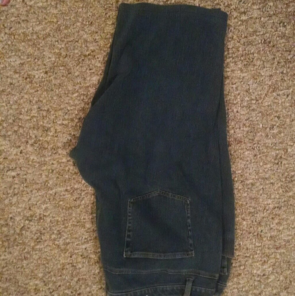 Sold - Picture 3 of 3